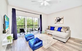 Near Disney - 2Br Condo Unit - Pool And Hot Tub